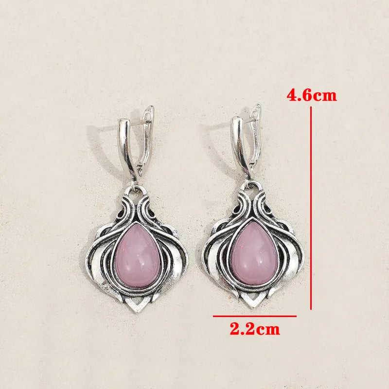 Vintage viktorianische Stil Wassertröpfchen Ohrringe mit rosa Steinen eingelegt