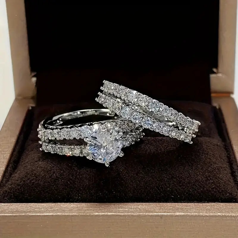 Elegantes Ewiges Strahlen Goldring-Set