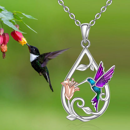 Schöne Kolibri-Halskette für Frauen mit Bonus-Ohrringen
