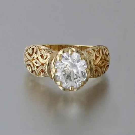Eleganter weißer Zirkonia-Ring