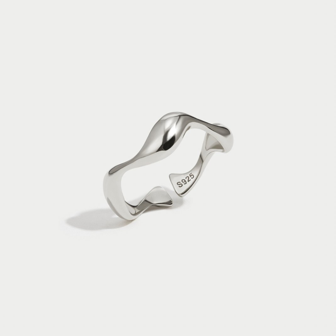 Silberne Wellenring