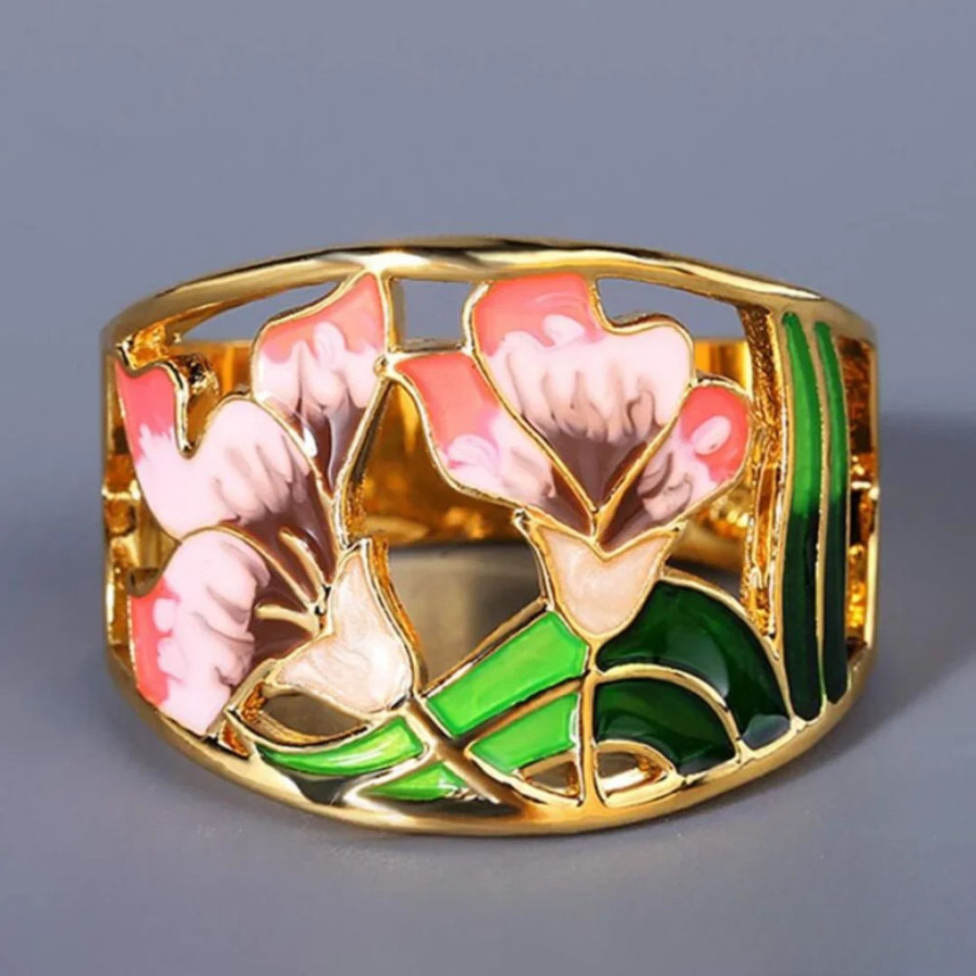 Vintage Floral Gold Emaille Ring