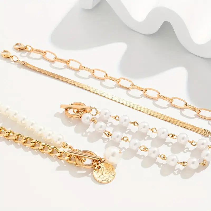 Elegantes 4-teiliges Goldarmband-Set