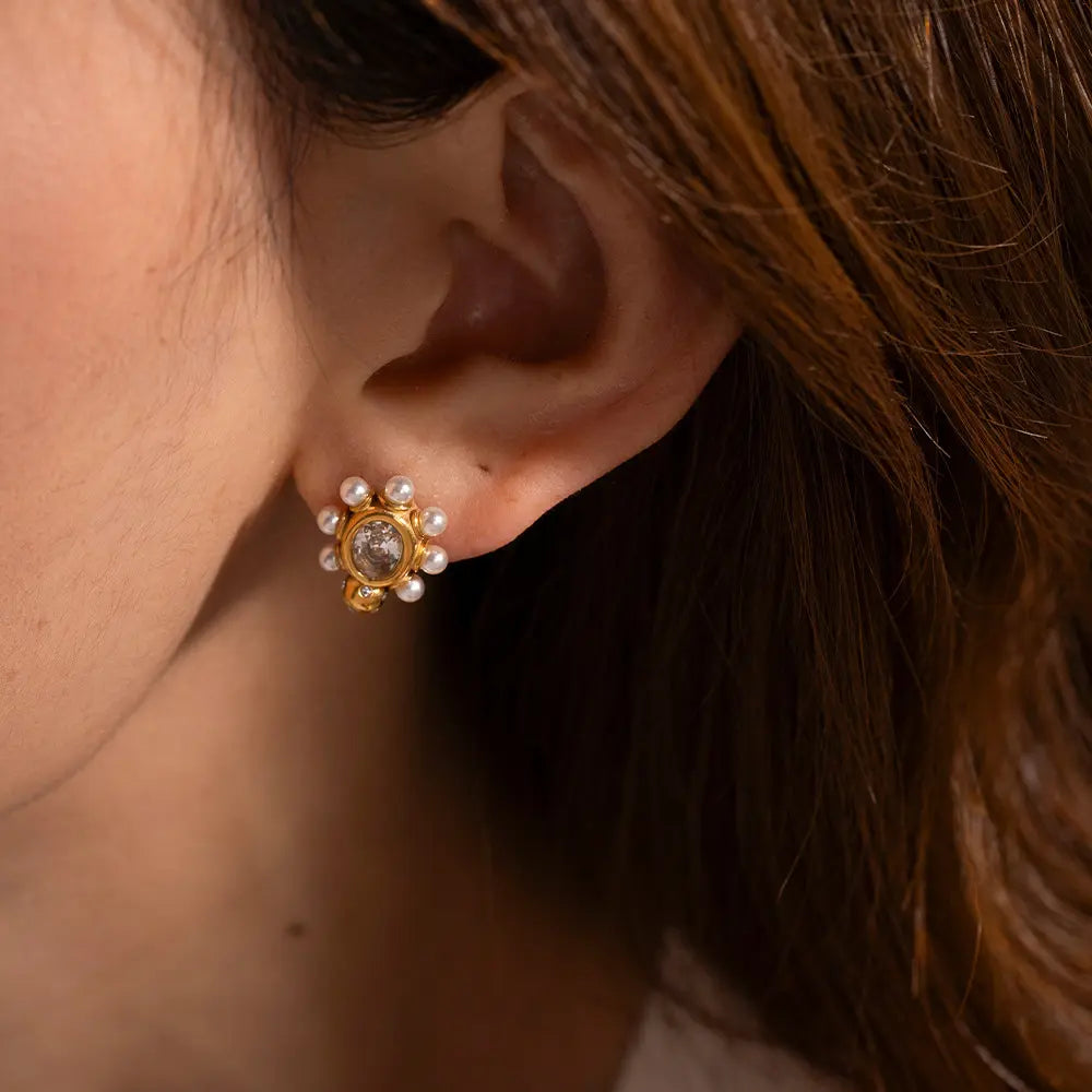 Elegante Goldperlen Ohrringe