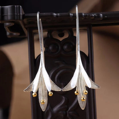 Elegante Silber Blumenohrringe