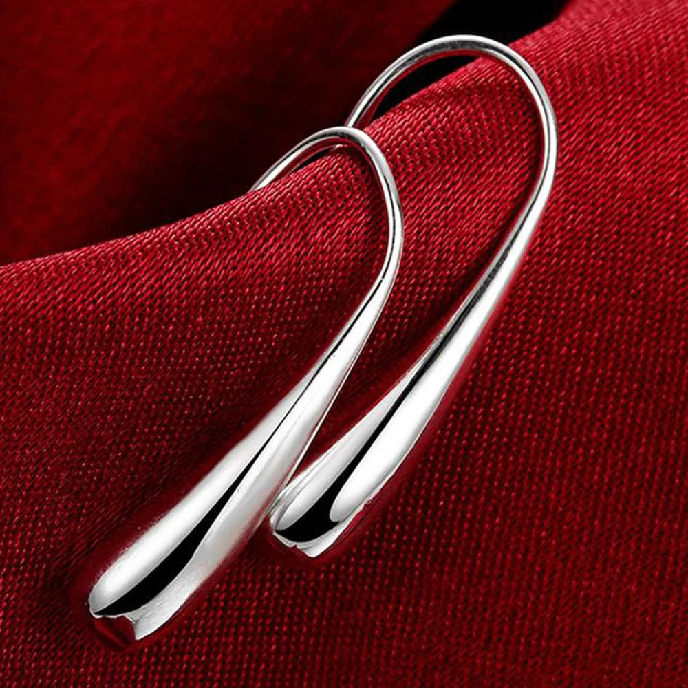 Ohrringe in Tropfenform aus Sterlingsilber