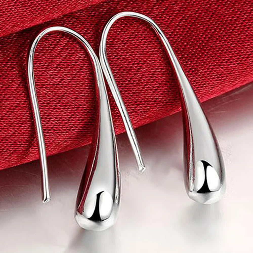 Ohrringe in Tropfenform aus Sterlingsilber