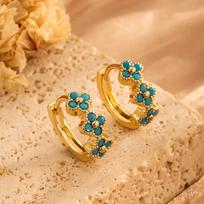 Schicke türkisblaue Blumen-Hoops-Ohrringe