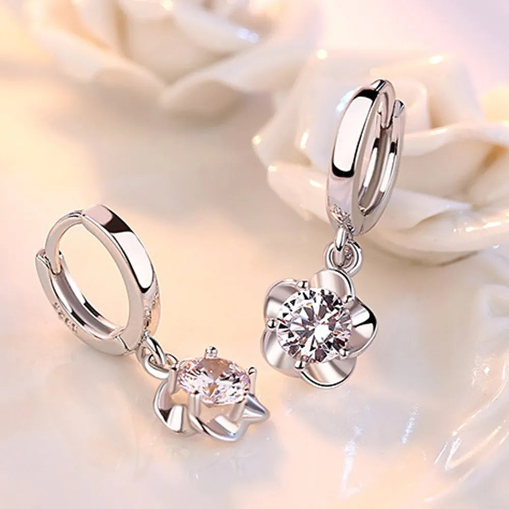 Ohrringe aus Sterlingsilber mit lila und weißen Zirkonen