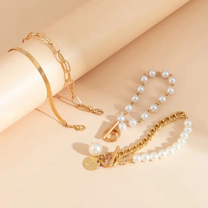 Elegantes 4-teiliges Goldarmband-Set