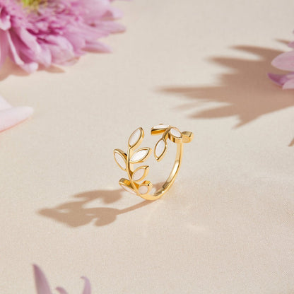 Serene - Goldblatt Ring
