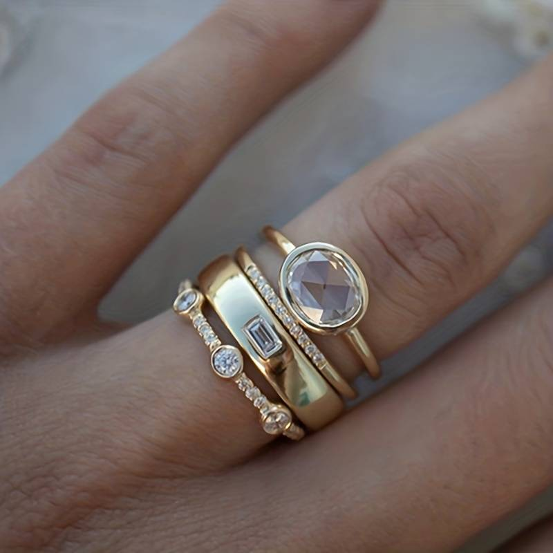 Lily - Gold- und Zirkonia-Ring-Set