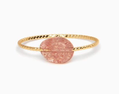 Dünner Ring mit bunten Steinen
