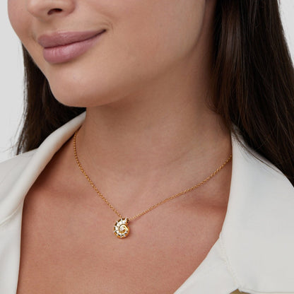 Collana con ciondolo a conchiglia di cristallo Luca