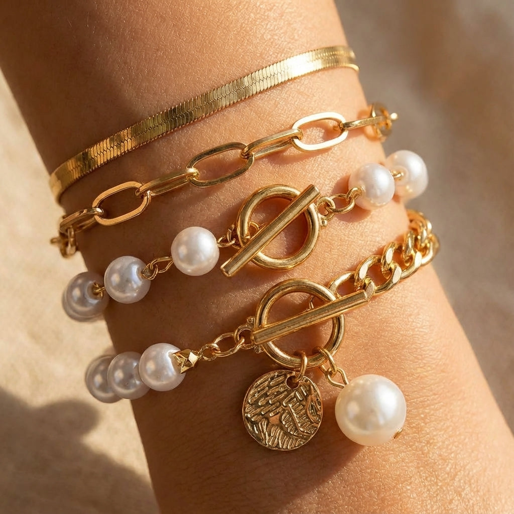 Elegantes 4-teiliges Goldarmband-Set