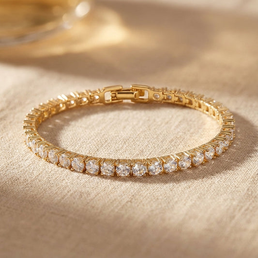 Elegantes klassisches Gold-Tennisarmband