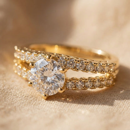 Elegantes Ewiges Strahlen Goldring-Set