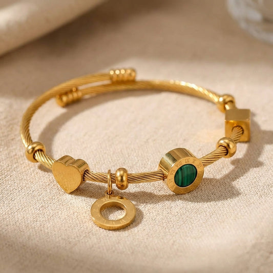 Emerence Rousseau Armband