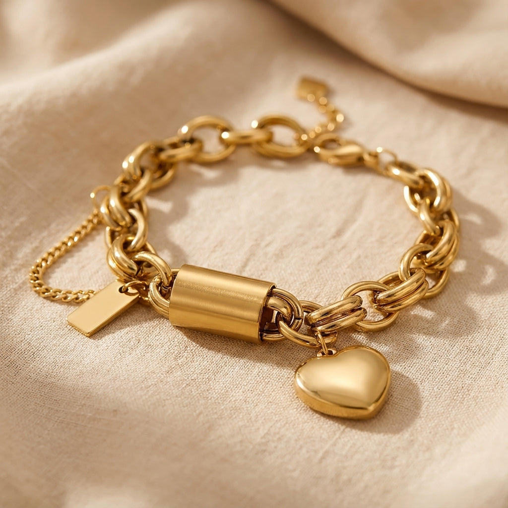 Elegantes Herzförmiges Gold Chunky Armband